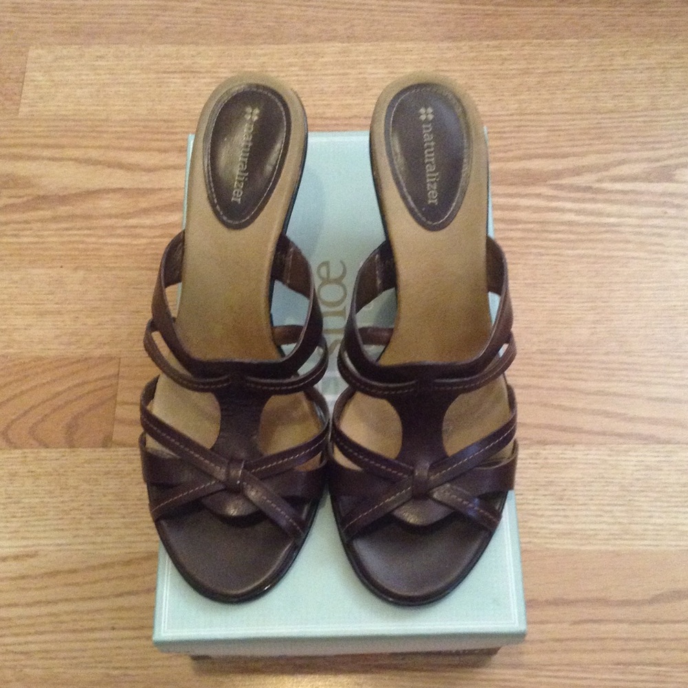 💜Naturalizer Wedges💜